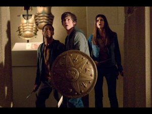 eGM2cmJyMTI=_o_percy-jackson---the-lightning-thief-2010---full---part-1